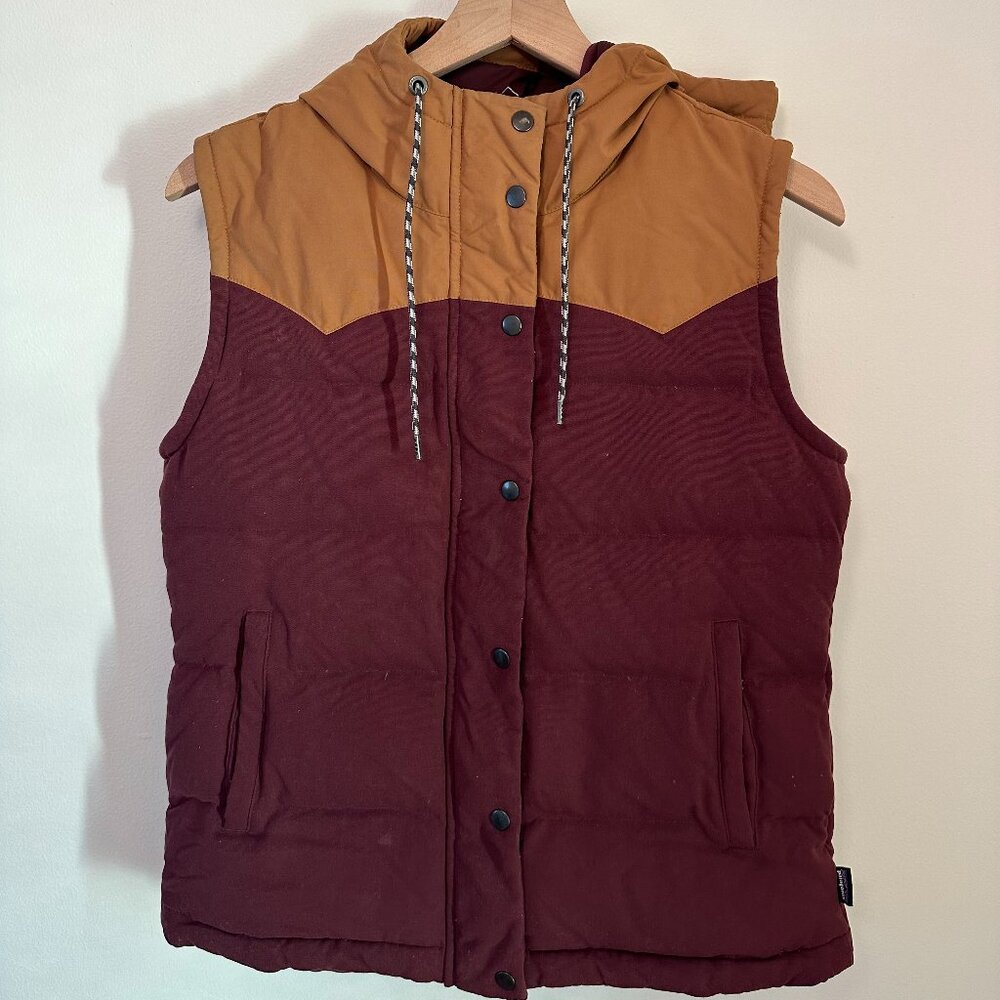 Women's Patagonia Hooded Bivy Down Puffer Vest Outdoorsy Rugged